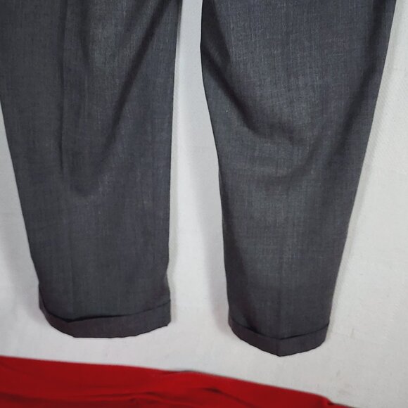 Haggar Quality Grey Pleated and Cuffed Poly Wool Dress Pants WPL386 Size 42x30 - Picture 14 of 16